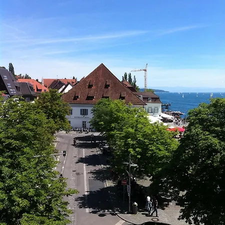 Appartement Fenster Am See, Schoene,helle U. Gemuetliche Whg Uberlingen